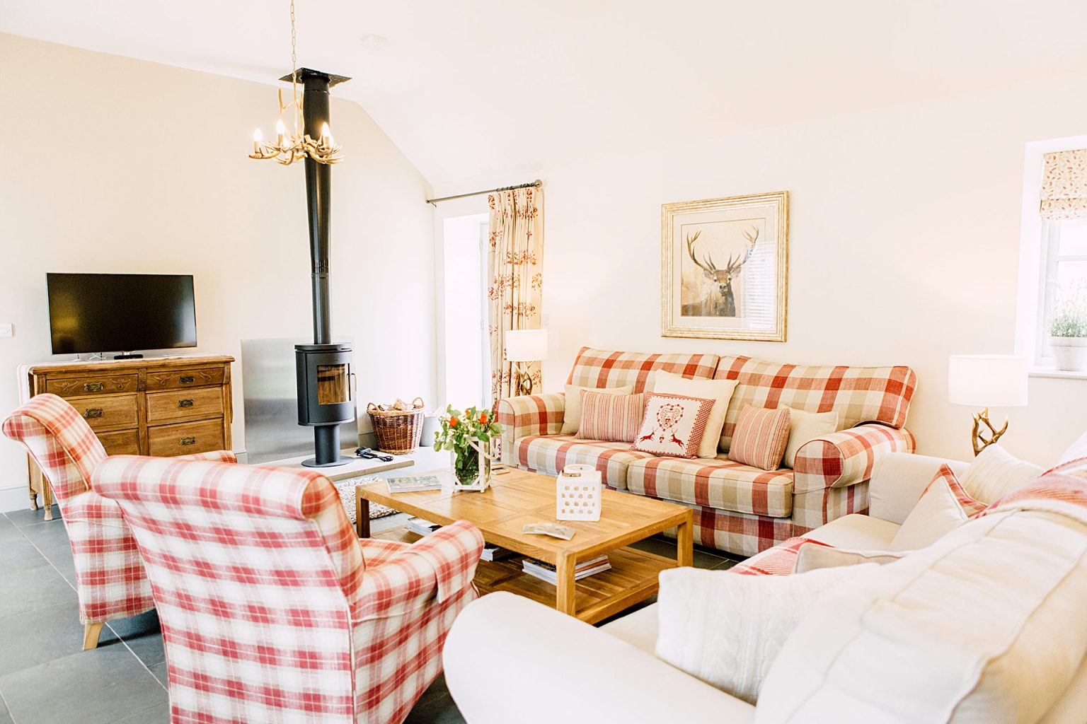 Gamekeepers Cottage 4 Bedroom Holiday Cottage in Wales